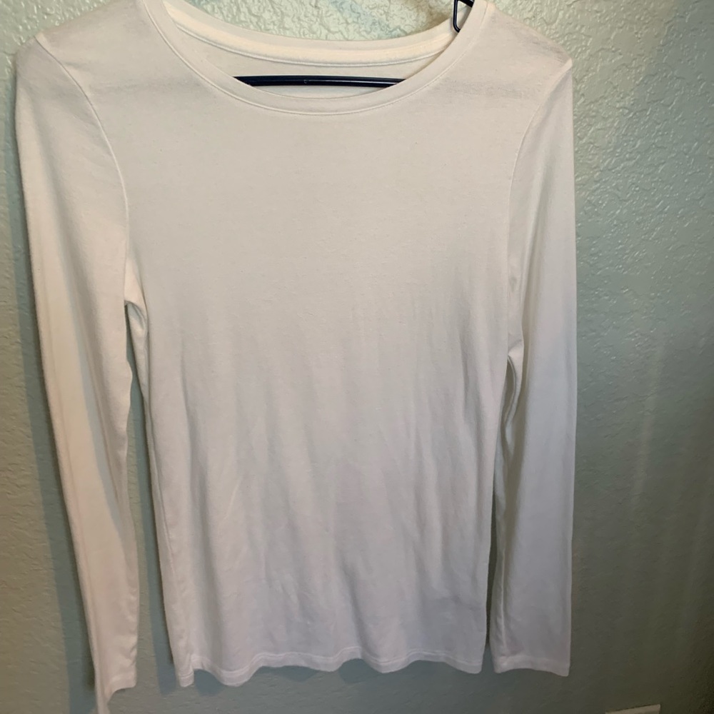 White A new day ( Target ) lightweight sweater size small